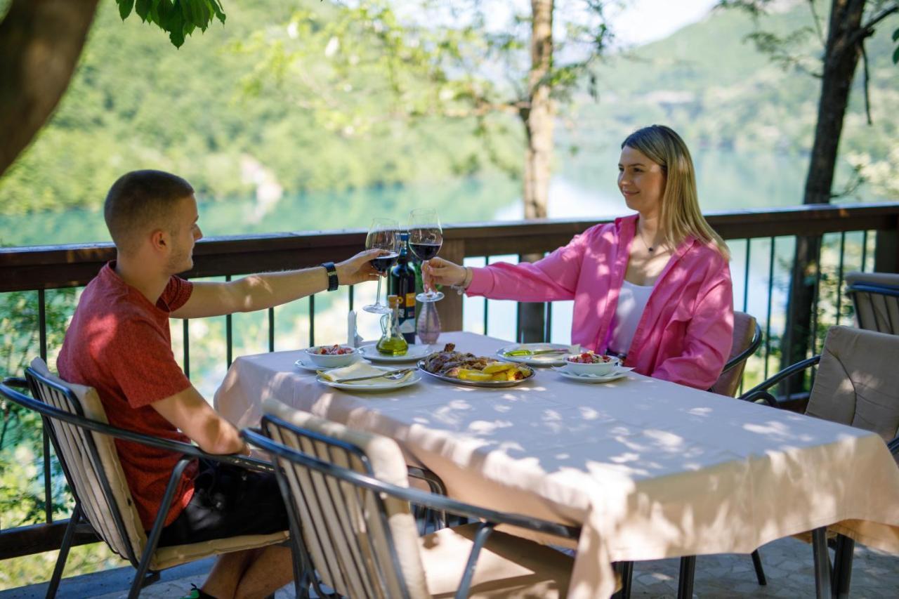 Hotel Glamping Bagrem Jablanica Exterior foto