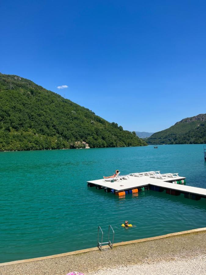 Hotel Glamping Bagrem Jablanica Exterior foto