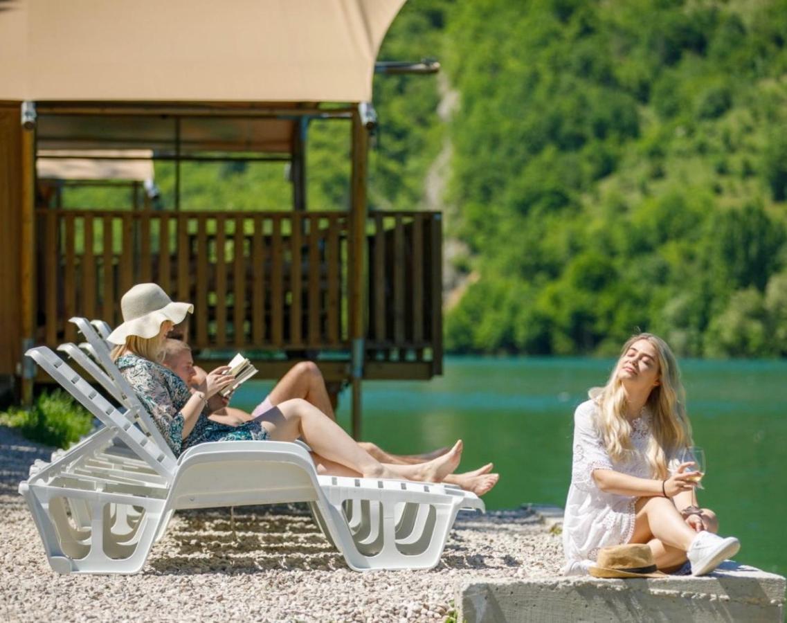 Hotel Glamping Bagrem Jablanica Exterior foto