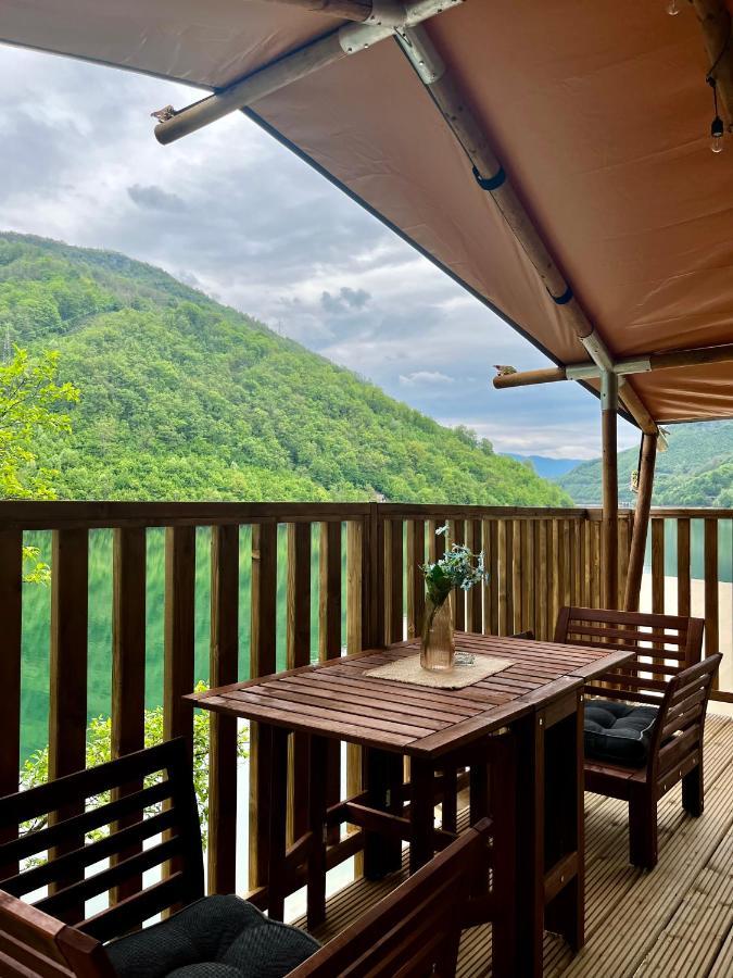 Hotel Glamping Bagrem Jablanica Exterior foto