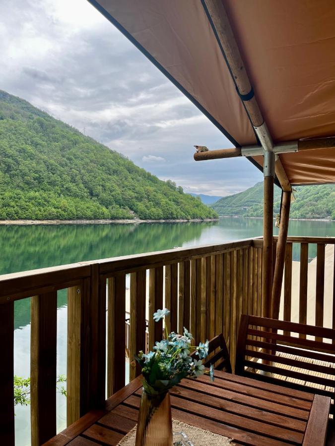 Hotel Glamping Bagrem Jablanica Exterior foto