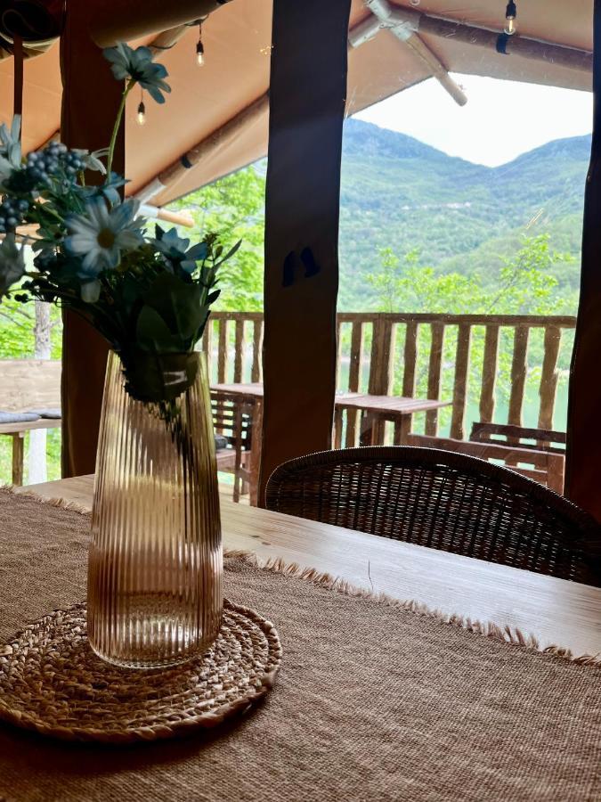 Hotel Glamping Bagrem Jablanica Exterior foto