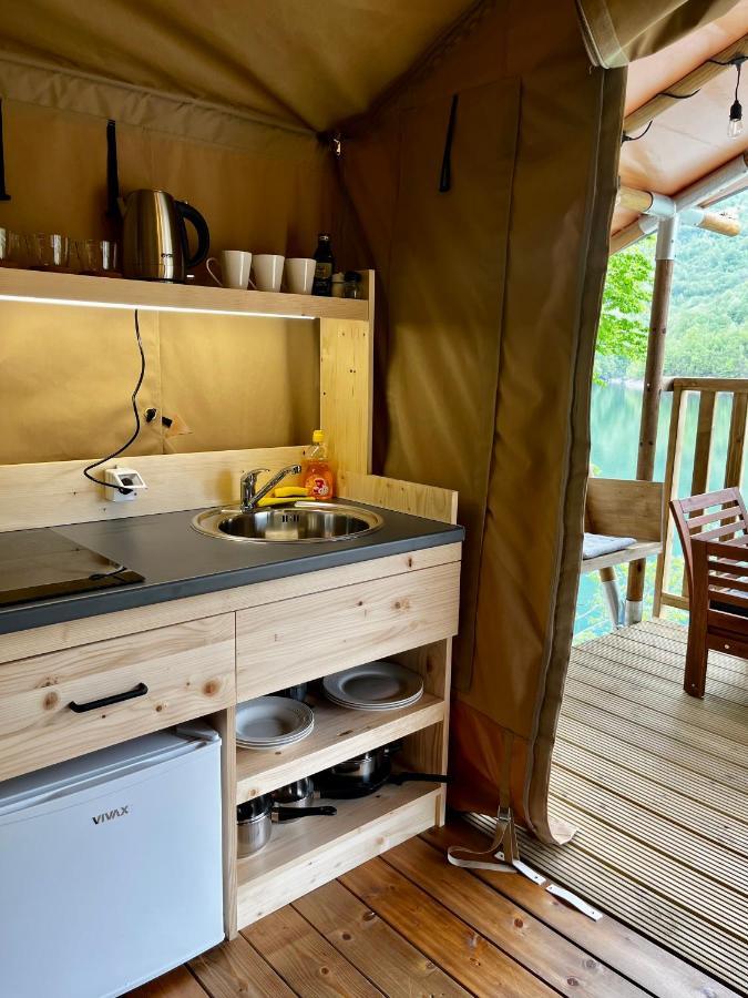 Hotel Glamping Bagrem Jablanica Exterior foto